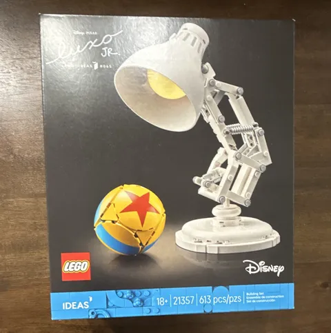 BRAND NEW LEGO Ideas Disney Pixar Luxo Jr. 21357 613pcs Adjustable 18+ Set.