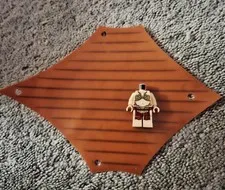 LEGO Star Wars 75020 - Slave Leia TORSO AND LEGS ONLY (sw0485) (2013  + One Sail