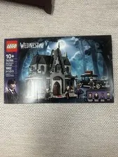 LEGO Wednesday Morticia's Cottage Building Set 1002 pcs (76786) Sealed