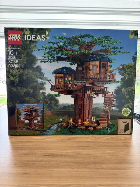 LEGO Ideas: Tree House (21318) 100% Complete Set & Box & Instructions