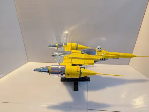 LEGO Star Wars: UCS Naboo Starfighter (10026) REPRODUCTION