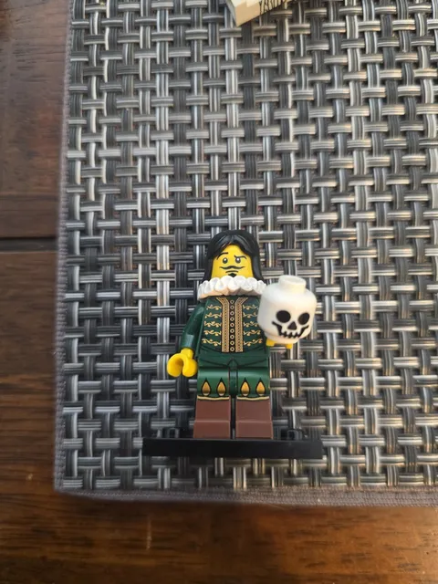 LEGO Mystery Series 8 Thespian Actor Shakespeare Minifigure W/Head Piece