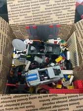 8 Lbs LEGO Mixed Bulk Lot Unsorted Parts Pieces Minifigs Plates Used
