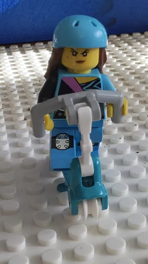 Lego Skater Rock Girl With Scooter