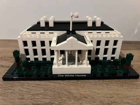 Retired Lego Architecture The White House 21006