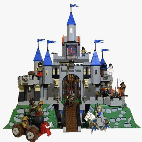 LEGO 6091 King Leo's Castle Castle 2000