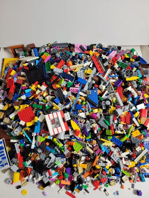 LEGO Huge Mixed Bulk Lot 11.5+ LBS Genuine Parts Pieces Bricks Random Assorted