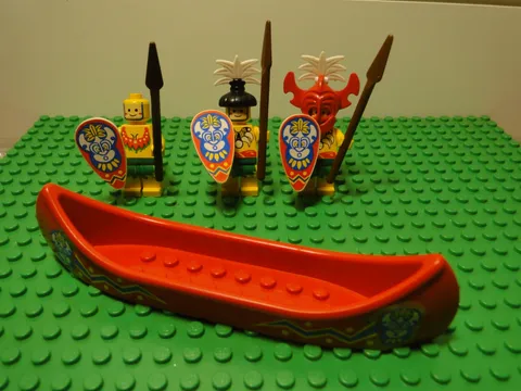 Lego Pirate Minifigure Islander King Kahuka and Villager Shield Spear Canoe Lot