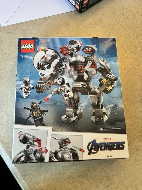 LEGO Marvel Avengers War Machine Buster 150 76124 New In Box Sealed