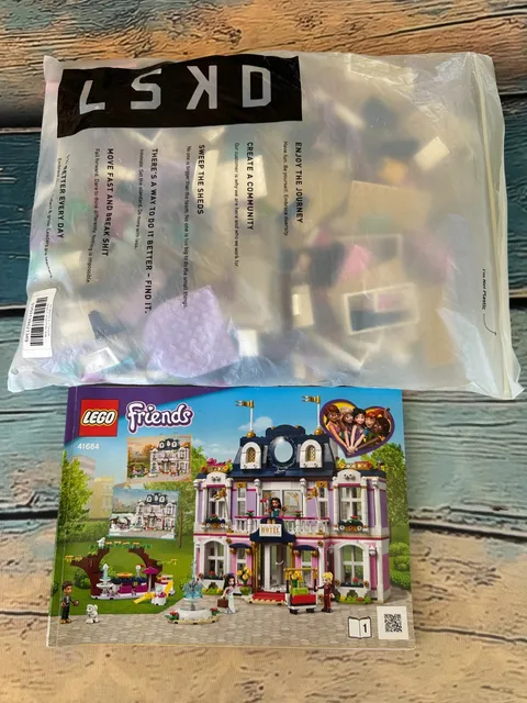 LEGO FRIENDS: Heartlake City Grand Hotel (41684) 100% complete
