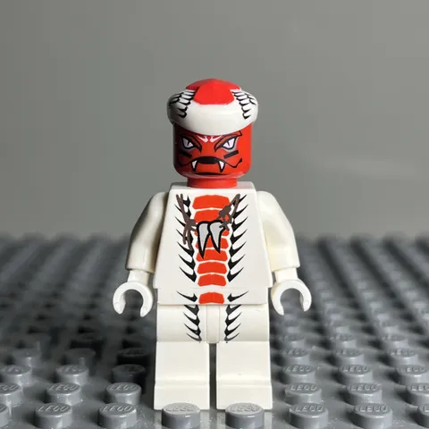 LEGO minifigure Snappa njo0035 Ninjago Rise of the Snakes 9442 white snake - 2E