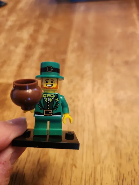 LEGO Leprechaun Minifigure - 8827 Collectible Series 6 CMF St Patrick’s Day Open