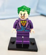 Lego 10753 DC Comics The Joker Minifigure