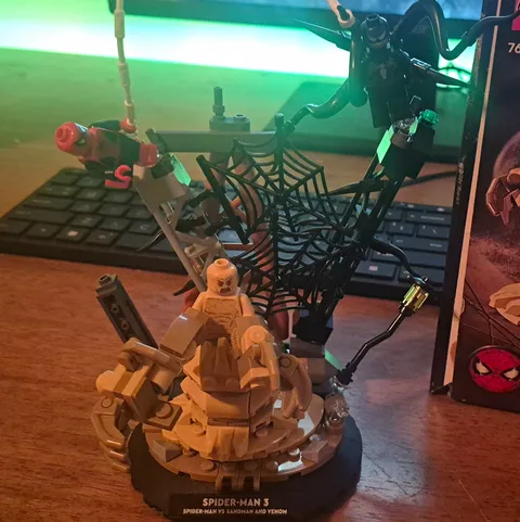 LEGO Marvel 76334 Spider-Man vs Sandman Final Battle 347 pcs Spider Web