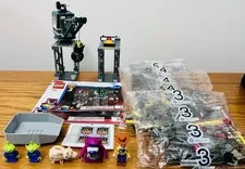LEGO Toy Story: Trash Compactor Escape (7596) Incomplete READ !!!!