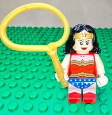 LEGO Wonder Woman Minifigure w/ Lasso Dual Face Super Heroes Set 76097 DC Comics