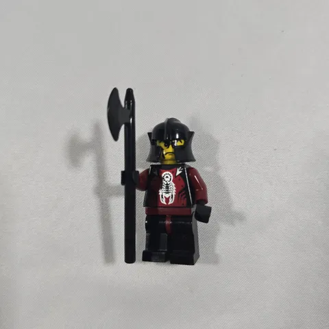 LEGO Knights Kingdom II Shadow Knight Pawn Minifigure (Cas257/Set#851499) Used