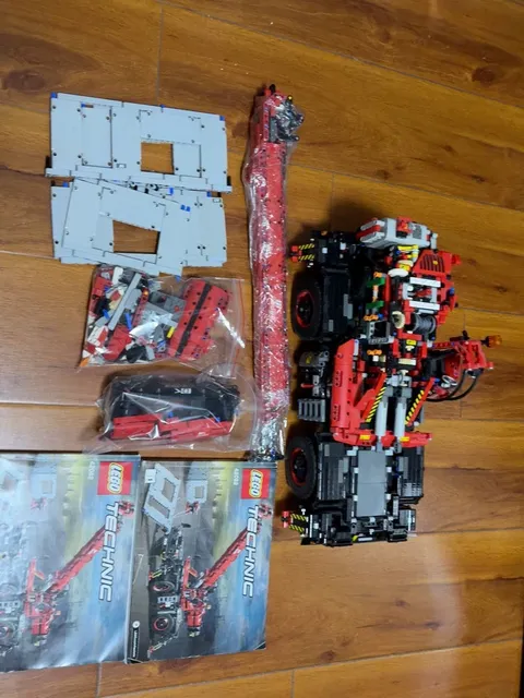 LEGO 42082 Technic Rough Terrain Crane 4057 pcs -丨With  Instruction丨No box！