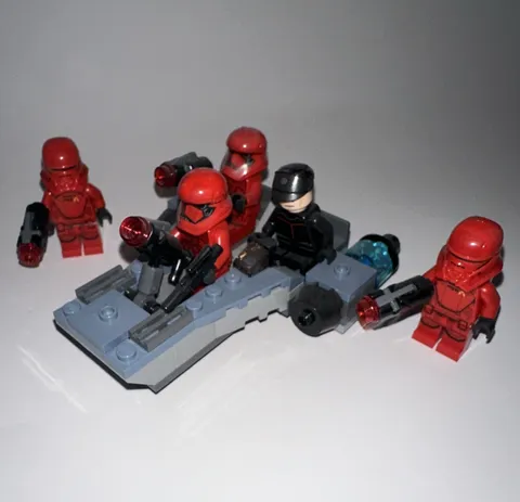LEGO Star Wars Minifigure Lot Sith Trooper & First Order Crew Member w/ Weapons