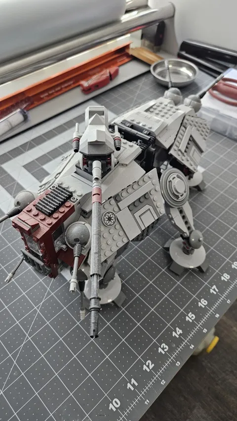 LEGO Star Wars AT-TE 75019 With Minifigures And Instructions Retired Rare Set