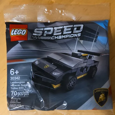 LEGO 30342 Lamborghini Huracán Super Trofeo EVO Polybag 70 pcs