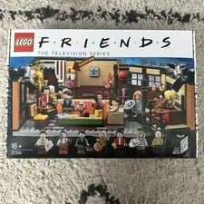 LEGO Ideas Friends Central Perk 21319 NIB Retired Set