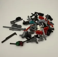 Lego Minifig Weapons And Tools  Assorted Lot 40 pieces 004