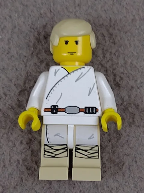 Lego sw0021 Luke Skywalker Minifigure Tatooine Star Wars 7110 7190 4501