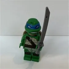 LEGO--TEENAGE MUTANT NINJA TURTLES LEONARDO MINIFIGURE W/ SWORD & SHELL PACK