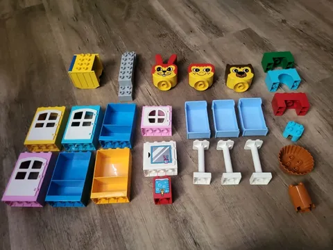 Lot Of 26 Lego Duplo Bulk Assorted Colors Windows Doors House Etc.