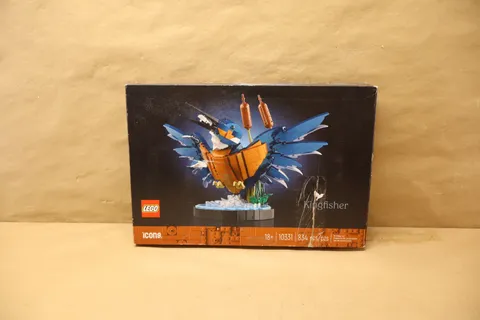 LEGO Icons Kingfisher Bird 10331 834 Pcs Factory Sealed Box Damage New
