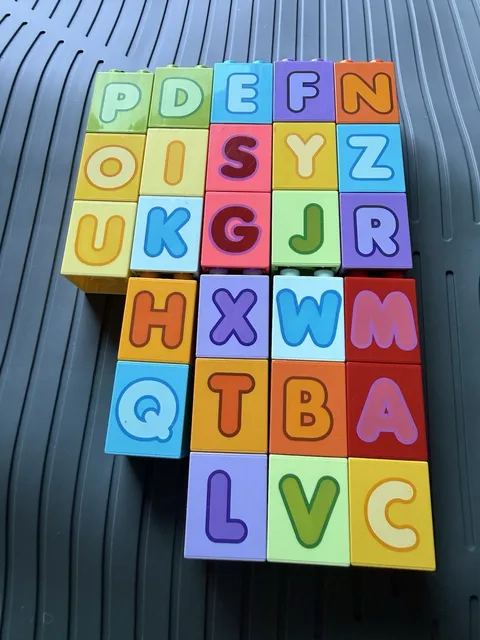 LEGO DUPLO Complete Alphabet Blocks A-Z ABC Letter Learning Set 26