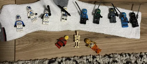 Authentic LEGO Minifigure Lot of 12 Star Wars, Ninja Figures