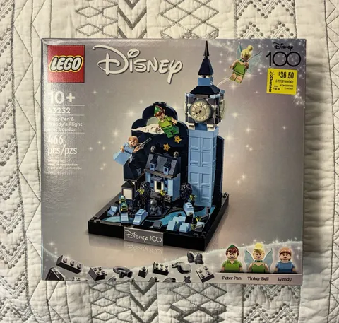 LEGO Disney: Peter Pan and Wendy's Flight Over London 43232 BRAND NEW SEALED