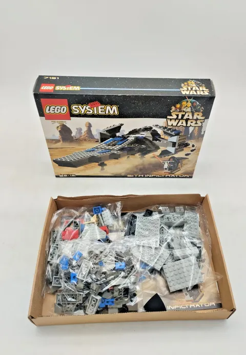 LEGO 7151 Sith Infiltrator MIB New Sealed Bags Star Wars Vintage Retro 1999