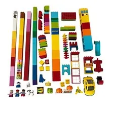 Lego Duplo Bricks And Figures 138 piece Lit