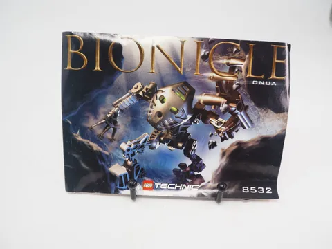 Vintage LEGO TECHNIC BIONICLE ONUA 8532 Instruction Manual