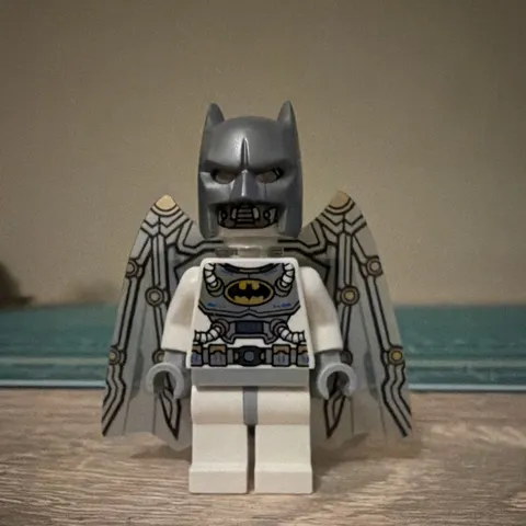LEGO Batman Minifigure - LEGO Batman 3 space suit