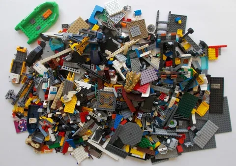LEGO Bulk Lot 5.5 Pounds of Assorted Legos