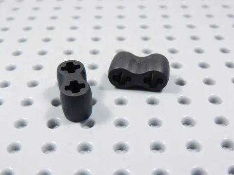 LEGO Lot of 2 Black 1x2 Rubber Technic Axle Connectors BR