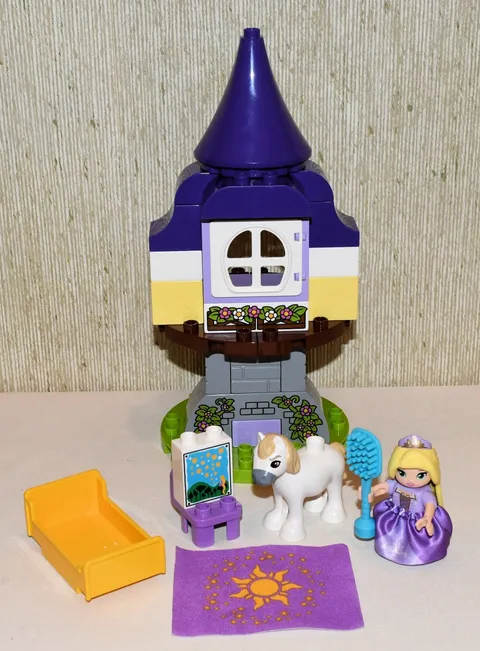 LEGO DUPLO Princess Rapunzel´s Tower - Set # 10878 - 37 Pieces - Please Read