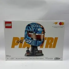 New LEGO Team Oscar Piastri Helmet 43017 McLaren Mastercard F1 Team