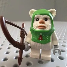 Holiday Outfit Ewok Minifigure - LEGO Star Wars Christmas Advent sw1298