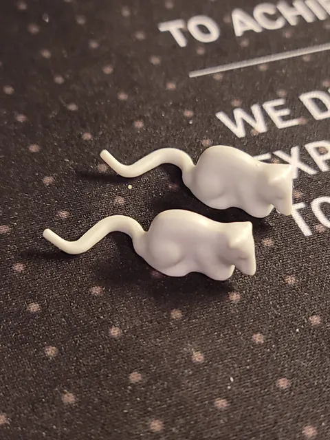 Two (x2) LEGO NEW LIGHT GREY GRAY RAT ANIMAL FOR HARRY POTTER FIGURES