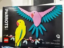 LEGO Art: The Fauna Collection � Macaw Parrots (31211)