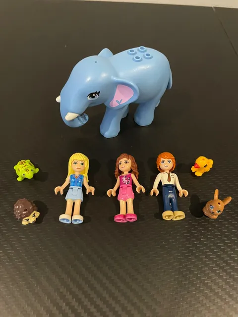 LEGO Friends Animals & People Minifigure Lot Genuine Figures 8 Pcs