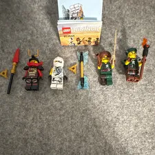 LEGO NINJAGO Masters of Spinjitzu Minifigure Lot w/ Weapons & Accessories 853544