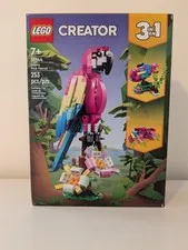 LEGO Creator 3-in-1  Exotic Pink Parrot (31144)
