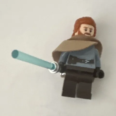 LEGO minifigure obi wan kenobi with blue lightsabers