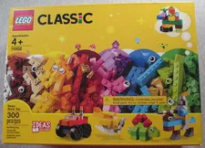 Basic Brick Set #11002 - Sealed box - LEGO Classic - 300 pieces